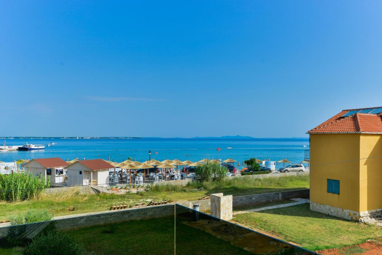 Resort Mirakul วีร์ ภายนอก รูปภาพ